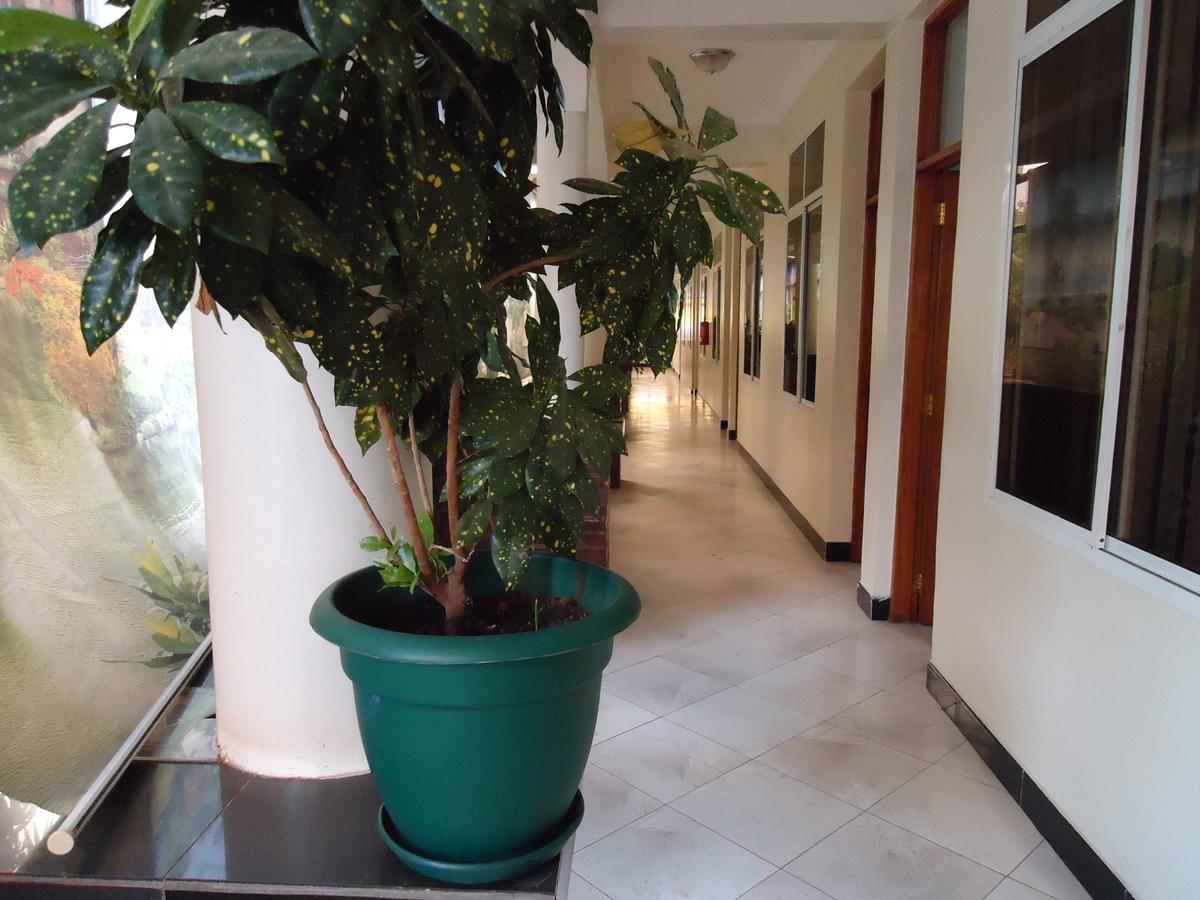 Snow View Hotel Boma la Ngombe Zewnętrze zdjęcie