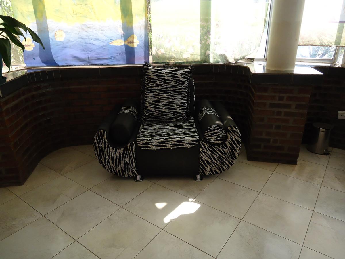 Snow View Hotel Boma la Ngombe Zewnętrze zdjęcie