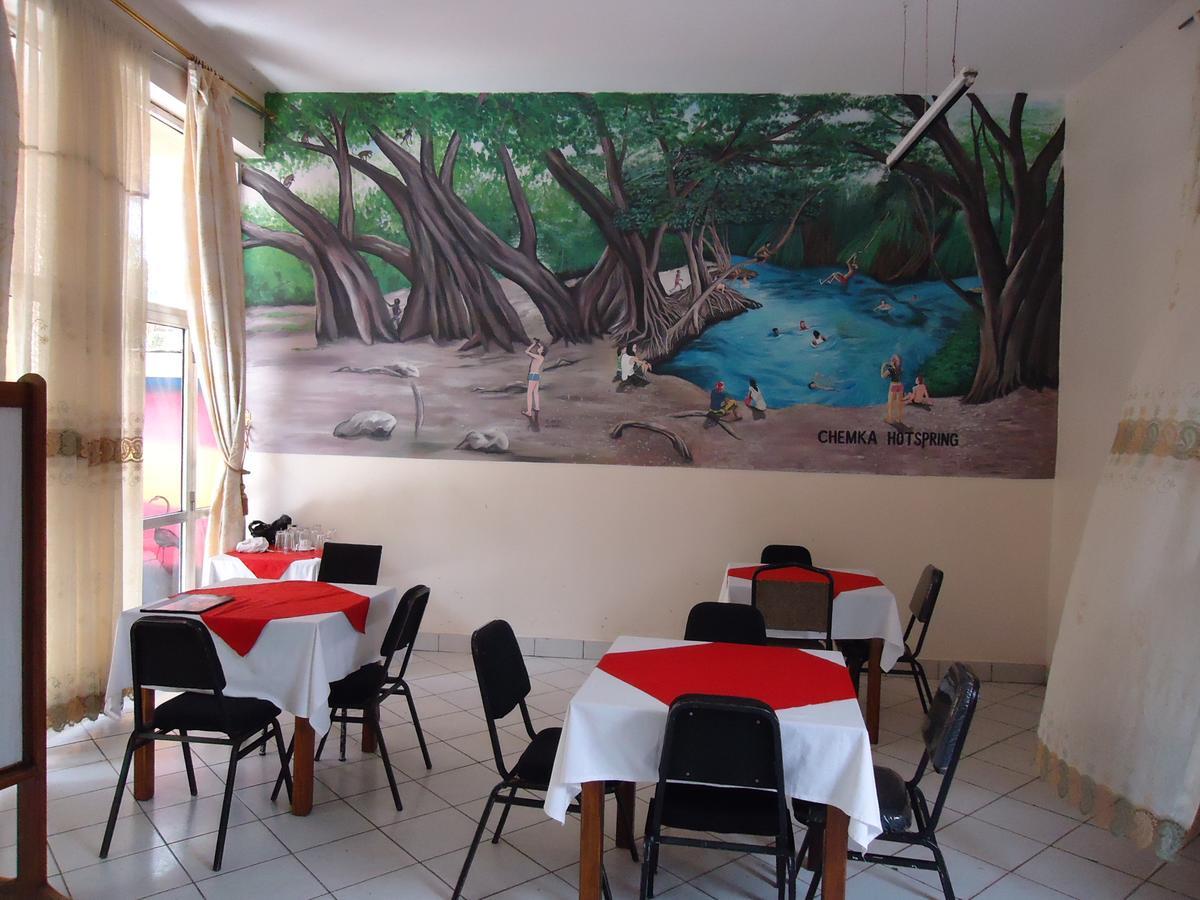 Snow View Hotel Boma la Ngombe Zewnętrze zdjęcie