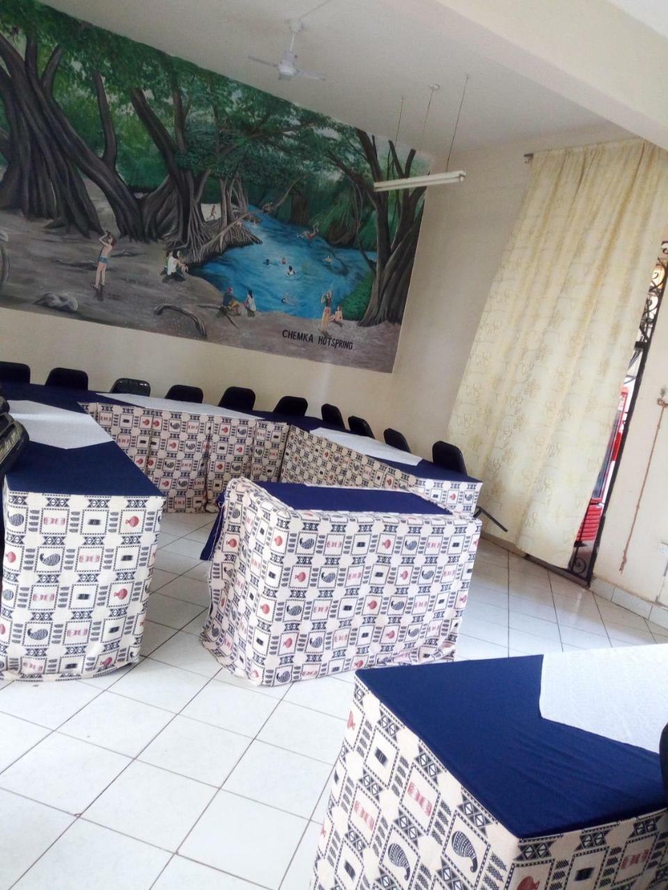 Snow View Hotel Boma la Ngombe Zewnętrze zdjęcie