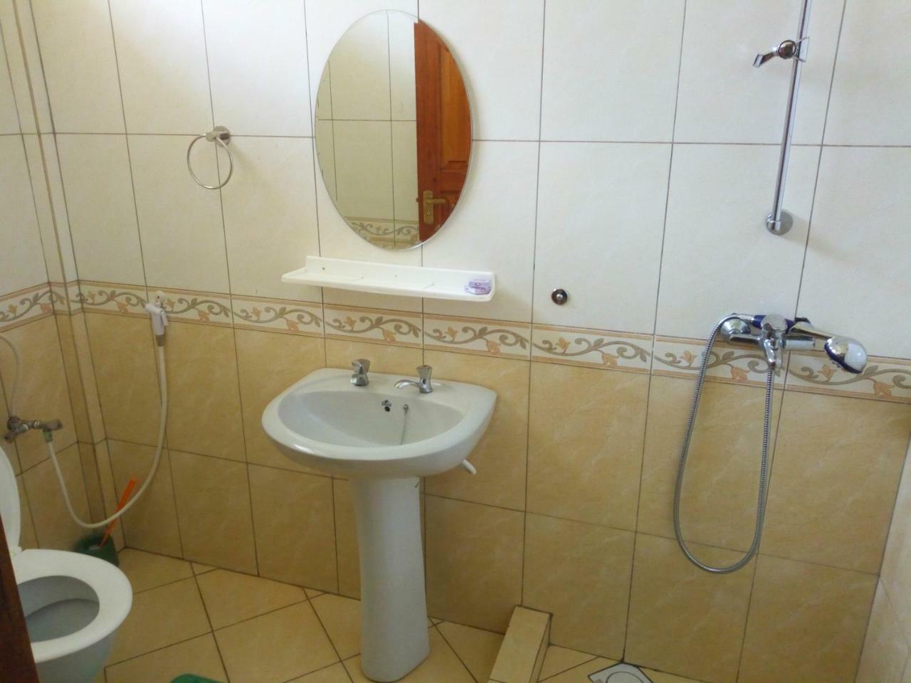 Snow View Hotel Boma la Ngombe Zewnętrze zdjęcie