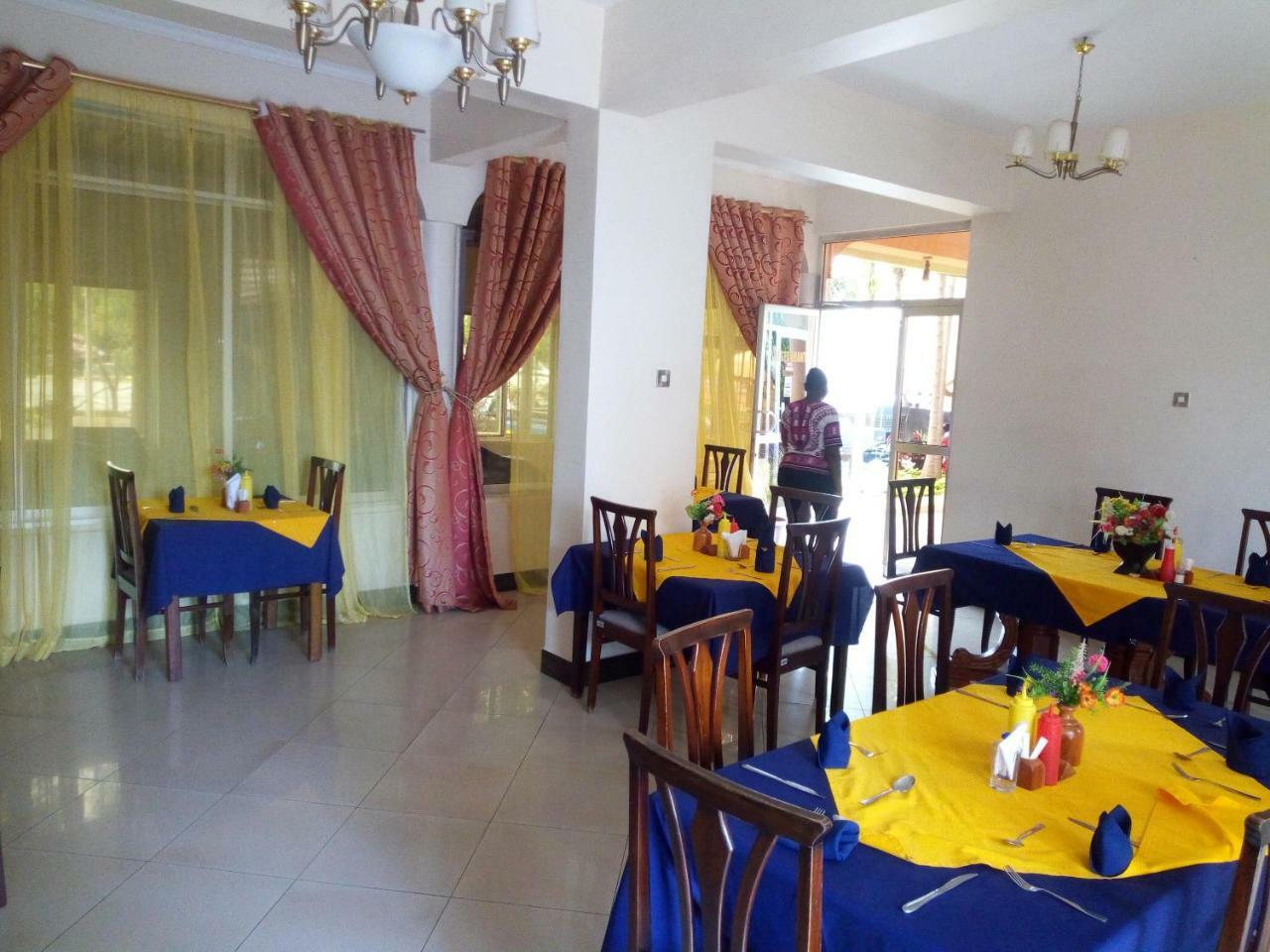 Snow View Hotel Boma la Ngombe Zewnętrze zdjęcie