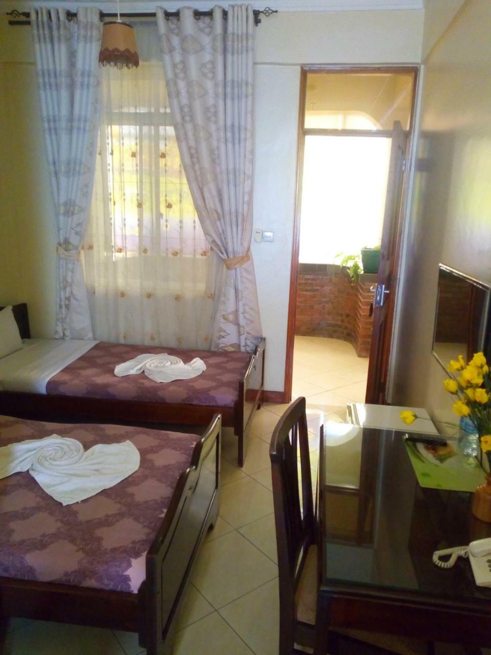 Snow View Hotel Boma la Ngombe Zewnętrze zdjęcie